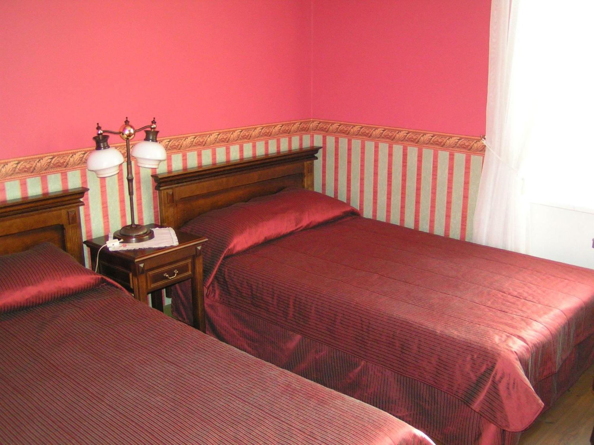 Birinu Pils Hotel Bīriņi Екстериор снимка