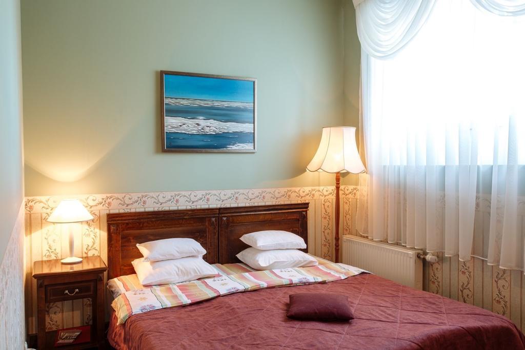Birinu Pils Hotel Bīriņi Екстериор снимка