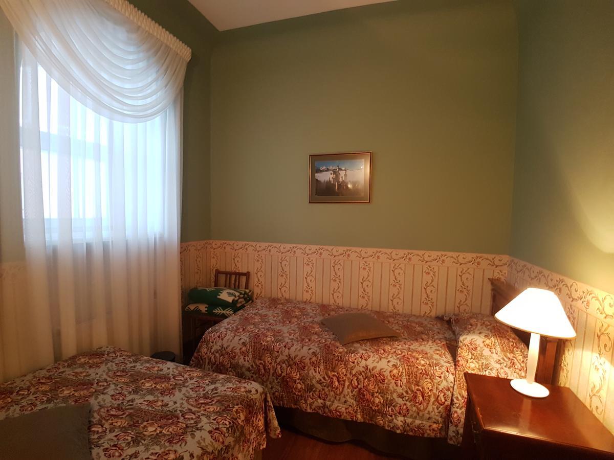 Birinu Pils Hotel Bīriņi Екстериор снимка