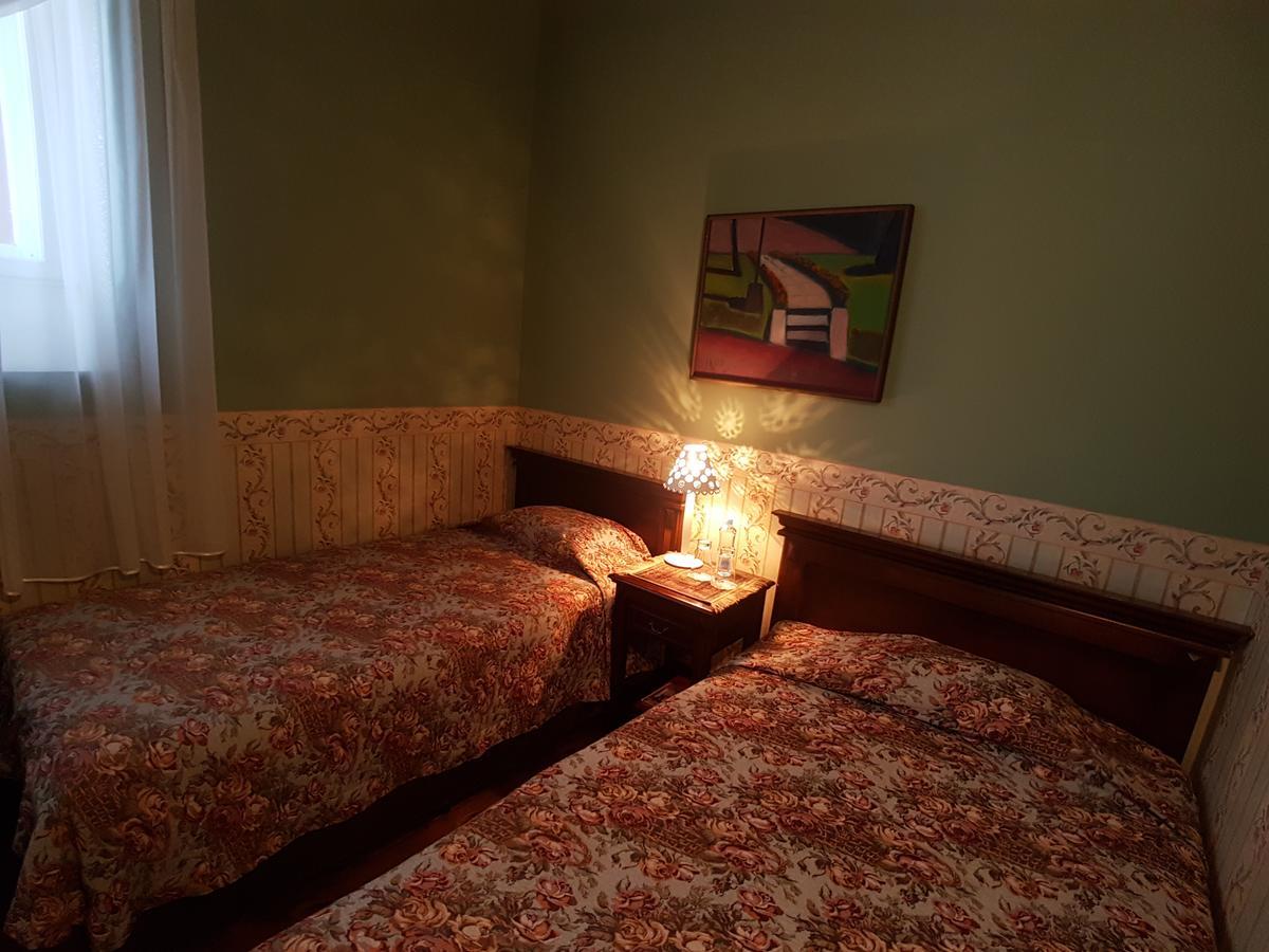 Birinu Pils Hotel Bīriņi Екстериор снимка